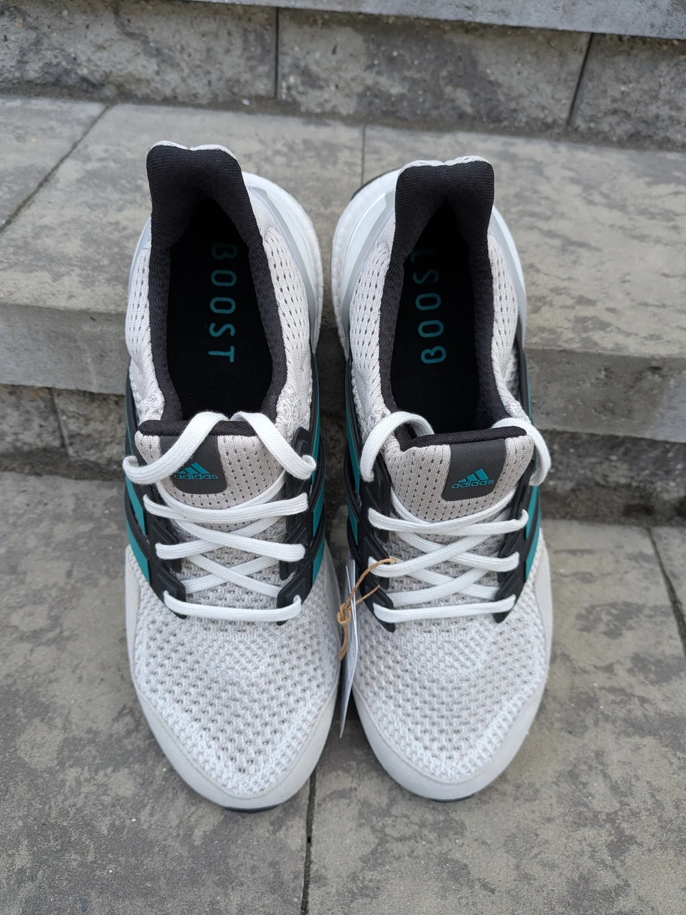 Sz 11.5 adidas UltraBoost 1.0 White Pure Teal JQ0823 Size Men’s Running Shoes